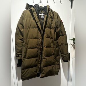 Canada Goose Shelbourne Parka - olive green - size large